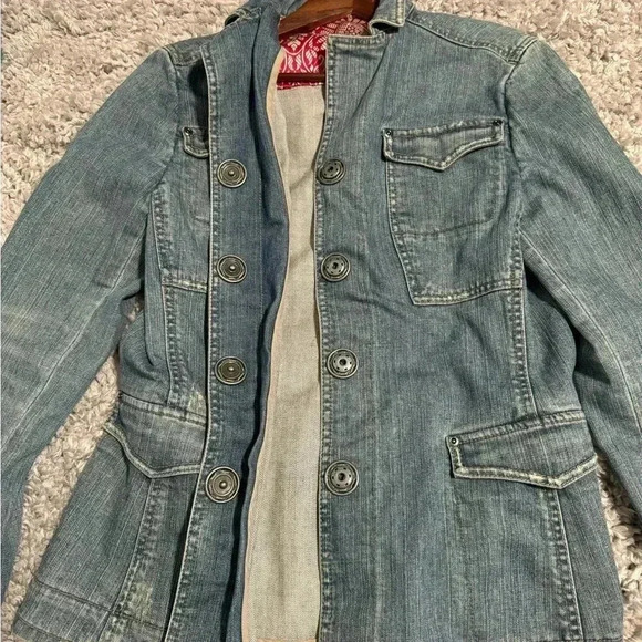 ELIE TAHARI BLUE JEAN BUTTON FRONT DISTRESSED JACKET...woman’s Large - Picture 4 of 11